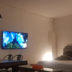 Charming Loft - Tour Eiffel/ Rue Cler Aparthotel
