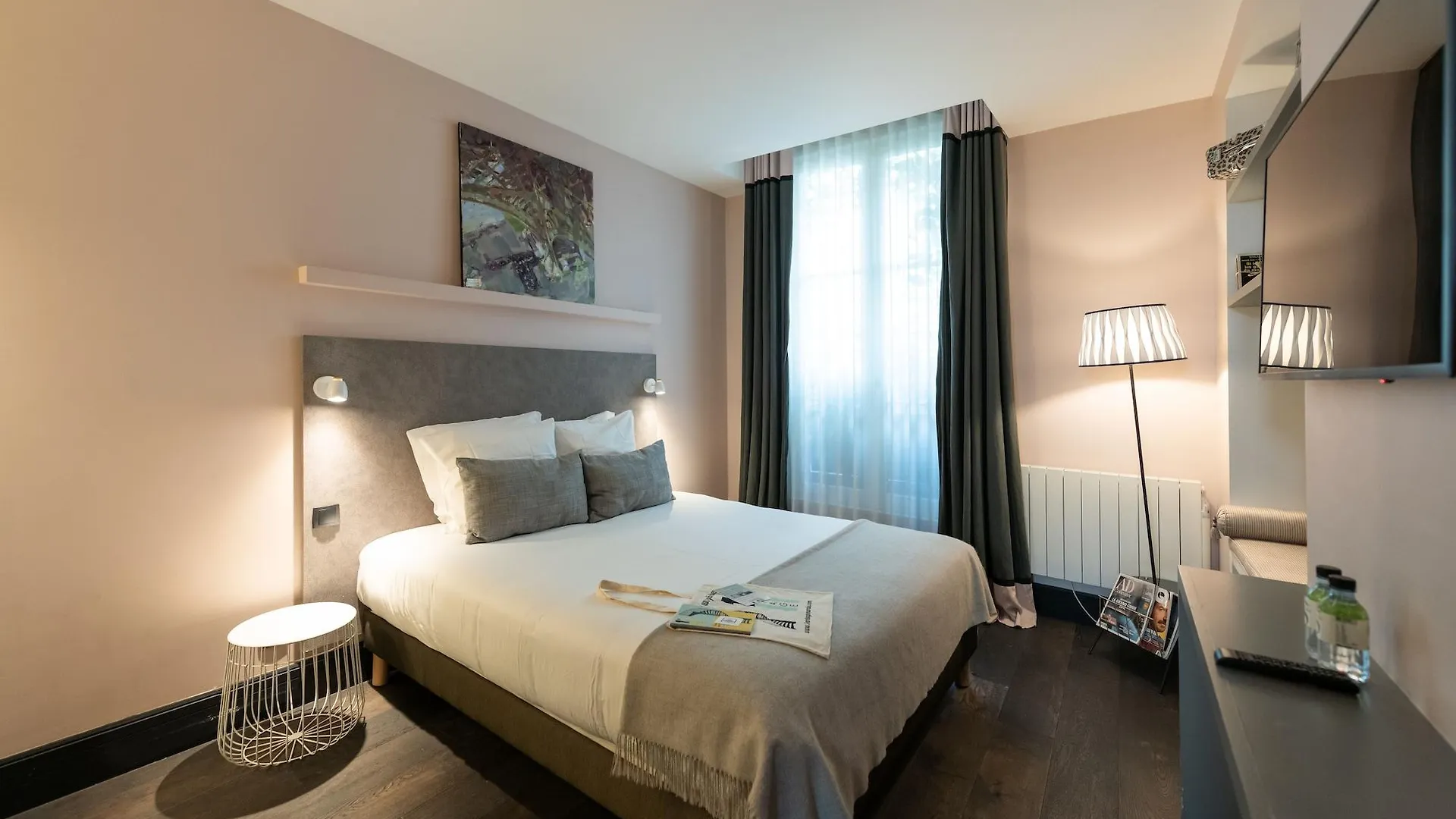 1Er Etage Marais Hotel Paris 3*,